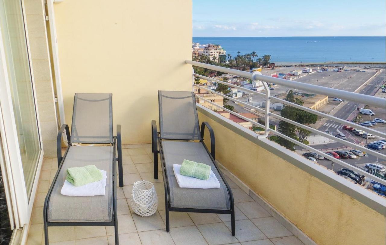 2 Bedroom Stunning Apartment In Torrevieja Exterior photo